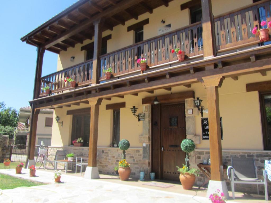 La Posada De Toribia Val De San Lorenzo Exteriér fotografie