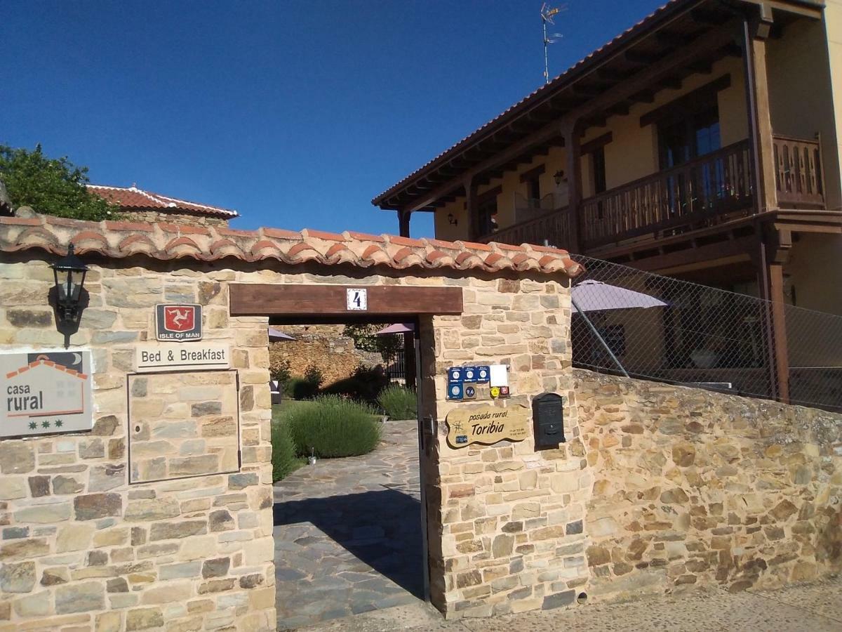 La Posada De Toribia Val De San Lorenzo Exteriér fotografie